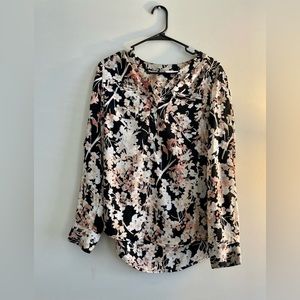 Woman’s blouse